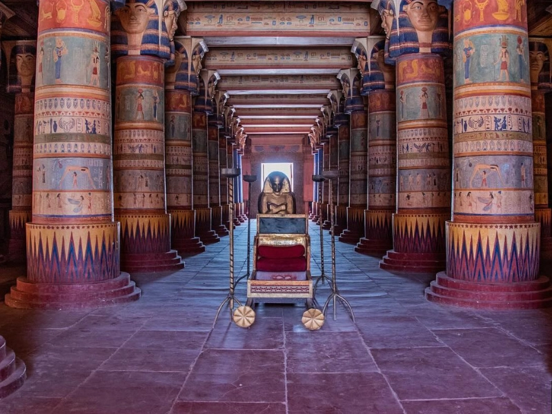 road-of-thousand-kasbahs-ouarzazate-atlas-studio